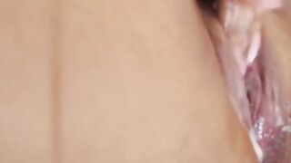 Big-Tit Colombian Amateur Connie O. on Webcam Hoe 2