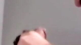 Threeway gays jerk cocks while mouths drain shafts