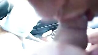 Russian Amateur Luda Sucks in the Car
