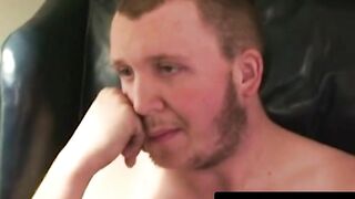 Gay amateur loves wanking while we watch him
