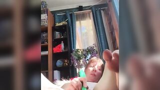 Aussie Amateur Reaches Orgasm