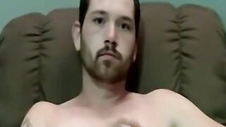 Amateur jerked off then sucked by expert cumslut