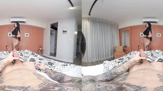 PURITYVR Seductive bombshell with Polly Persch