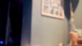 Redhead's OhMyBod Toy Orgasm on Webcam