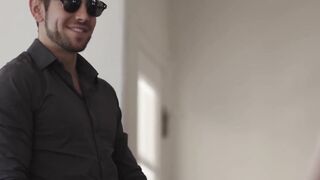 Crystal Thayer howls as stepbro Dante Colle fucks her TS hole
