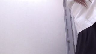 Voyeur films Asian girls find a quiet spot for golden rain