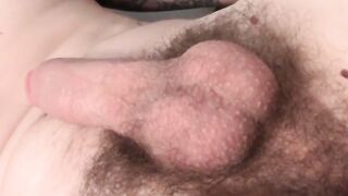 Straight jock loves tugging his shaft and draining his nuts