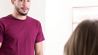 Nubile Venus Vixen wants to fuck stepdad but isnt around so she fucks stepbro instead