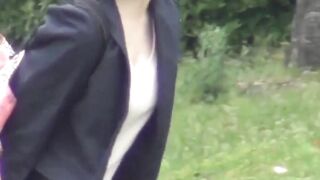 Deviant Japanese ladies pee outdoors when nobody is watching