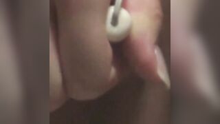 Horny Asian swaps fingers for buzz toy before bedtime