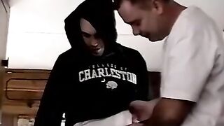 Expert mouth services cock before facial explosion