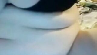 Redhead BBW on Webcam