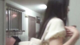Warm streams of pee flow freely from naughty Japanese girls