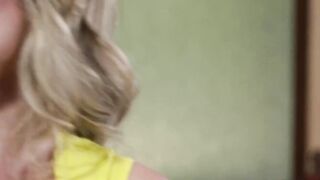 Kenzie Reeves gets threesome surprise with Vienna and stepmom