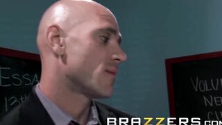 Alexis Monroe Johnny Sins - Crazy Sexy chick Long Boob - Brazzers