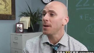 BRAZZERS - School Girls Dayna Vendetta and London Keyes Share Professor