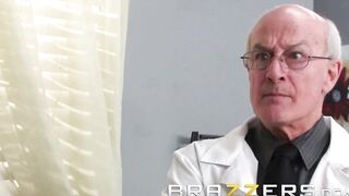 BRAZZERS - Kinky Doctor Destiny Dixo is Vulgar and Healthy