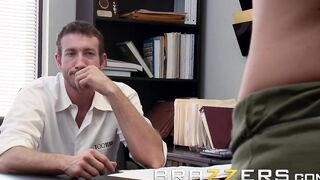 Brazzers - Big Titted 19 Year Old Krissy Lynn Fucks her Boss on the first Day