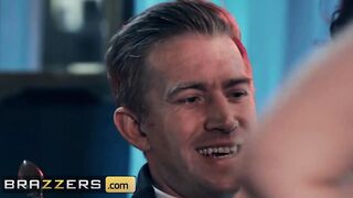 Brazzers - Krissy Lynn is 1 Sneaky Dancer and Seduces Danny D Long Penis