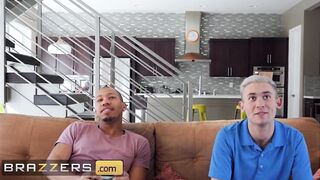 Brazzers - Goddess Big Tit Hot Bridgette B has a Double Penetration by 2 Long Dicks