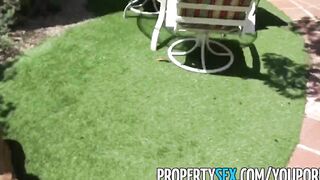 PropertySex - Shady real estate agent tricks client to buy house with her snatch