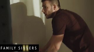 (Codey Steele) Has His Penis Wrapped Into Of (Rachael Cavalli’s) Soak Cunt - Family Sinners