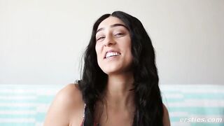 Sweet Blonde and a sexy Dark Hair - The Right Chemistry