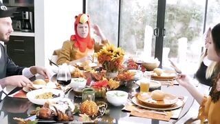 Thanksgiving cosplay orgy ends in messy facials