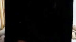 Singaporean Amateur Masturbates on Cam Hoe 2