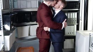 Muscle stud Derek bolt deep fucking Gabriel Cross with powerful thrusts