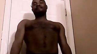 Cigar guys jerk off while getting sloppy head