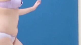Stunning model struggles to hold her bladder and pees