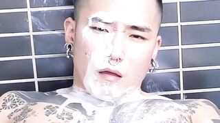 Yoshi Kawasaki craves ass stuffed with different foods