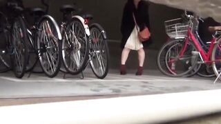 Voyeur films random women squirting all over public places