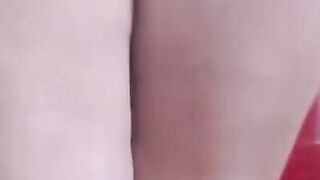 Allyssamay: Squirting Milf's Webcam Show