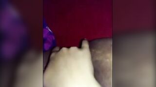 Ebony Fingering Her Wet Pussy on Webcam Hoe 2
