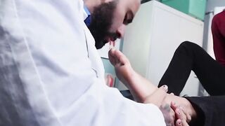 Amone Bane foot fucked by Rikk York while erupting