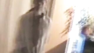Esposa bailando en video casero amateur
