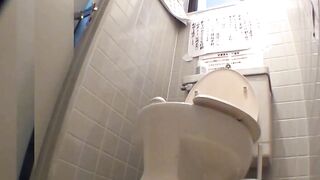 Cute Asian staff dump varied streams in the office toilet