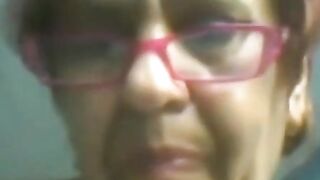 Sexy Senior's Webcam Show: Amateur Granny's Exhibition!