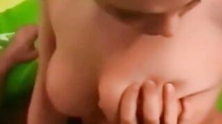 Big-titted dansk blondine Tina's stramme fisse kneppet hårdt