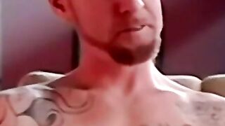Real amateur receives mouth service to cum geyser