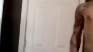 Real amateur receives mouth service to cum geyser