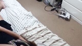 Watch a teen masturbate on the bed before heading to school
