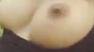 Outdoor Amateur Sex with Asian Beauty