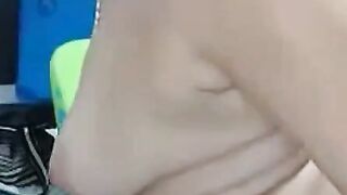 Hot Colombian Mature Beauty on Webcam