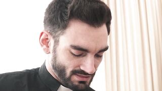 Jack Aries fills Noah Whites holy asshole with thick creamy cum
