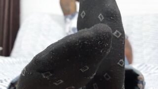 Dallas' Perfect Size Twelve Feet - Foot Fanatics Worship Bare Soles