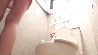 Stunning Japan Workers Reveal Their Hidden Talents In A Toilet
