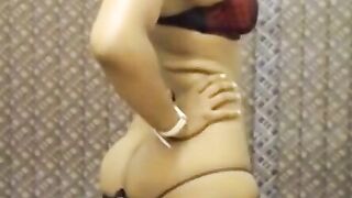 African Beauties - Ebony Babe Showcases Stunning Body in Sensual Dance